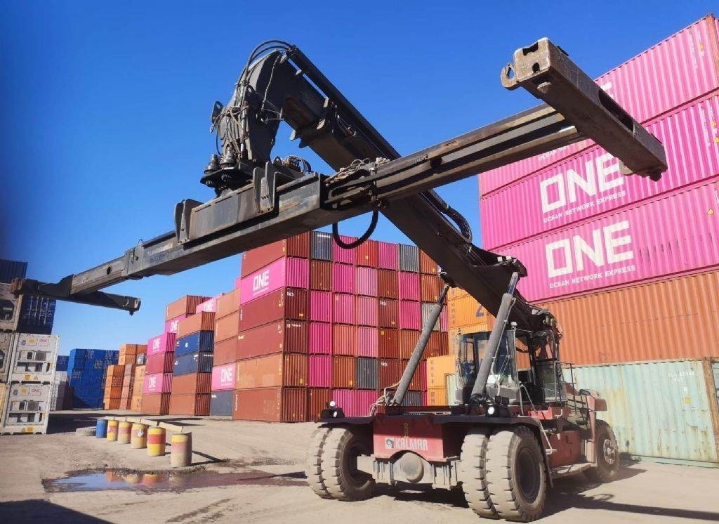 Kalmar DRG100-54S6 - Ричстакер: снимка 1 Kalmar DRG100-54S6 - Ричстакер: снимка 1