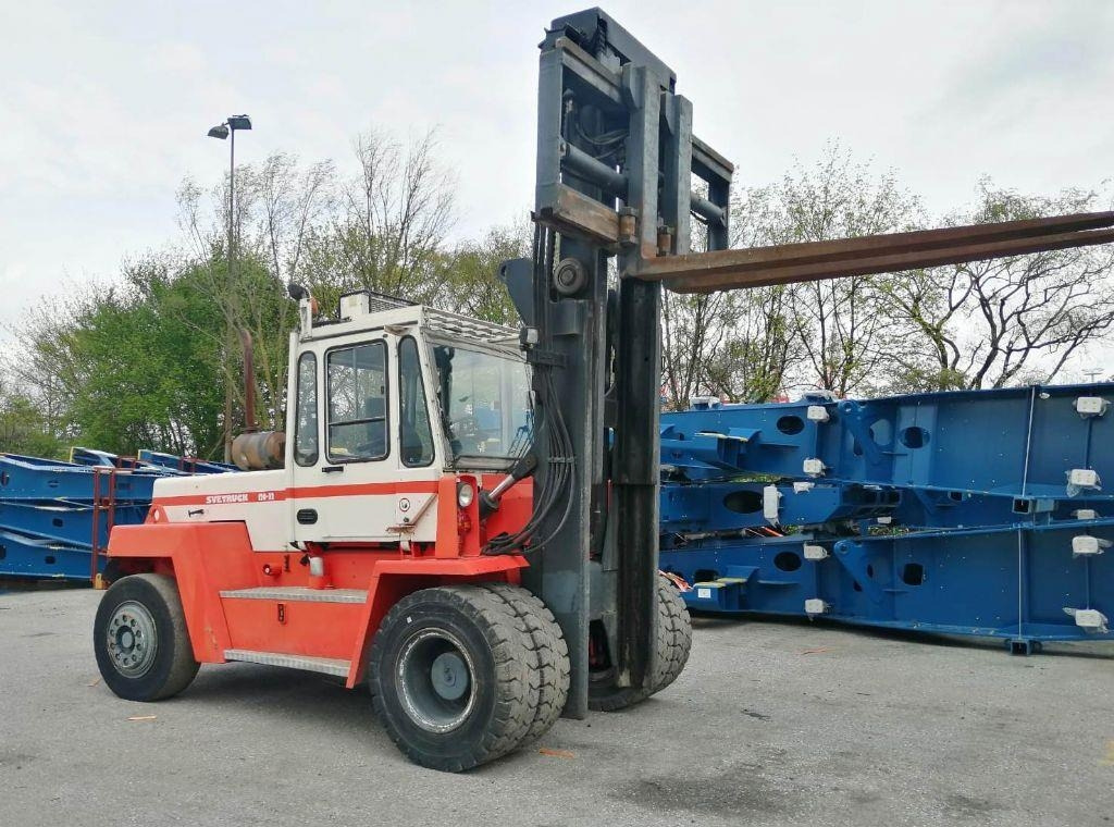 Svetruck 13,6-120-32 - Дизелов мотокар: снимка 2 Svetruck 13,6-120-32 - Дизелов мотокар: снимка 2
