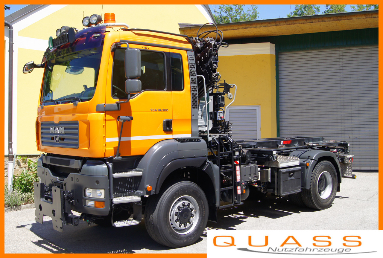 MAN TGA 18.360 BL 4x4/Euro 4/TÜV/HIAB 111/MULTILIFT/Winterdienst - Мултилифт с кука камион, Камион с кран: снимка 1 MAN TGA 18.360 BL 4x4/Euro 4/TÜV/HIAB 111/MULTILIFT/Winterdienst - Мултилифт с кука камион, Камион с кран: снимка 1