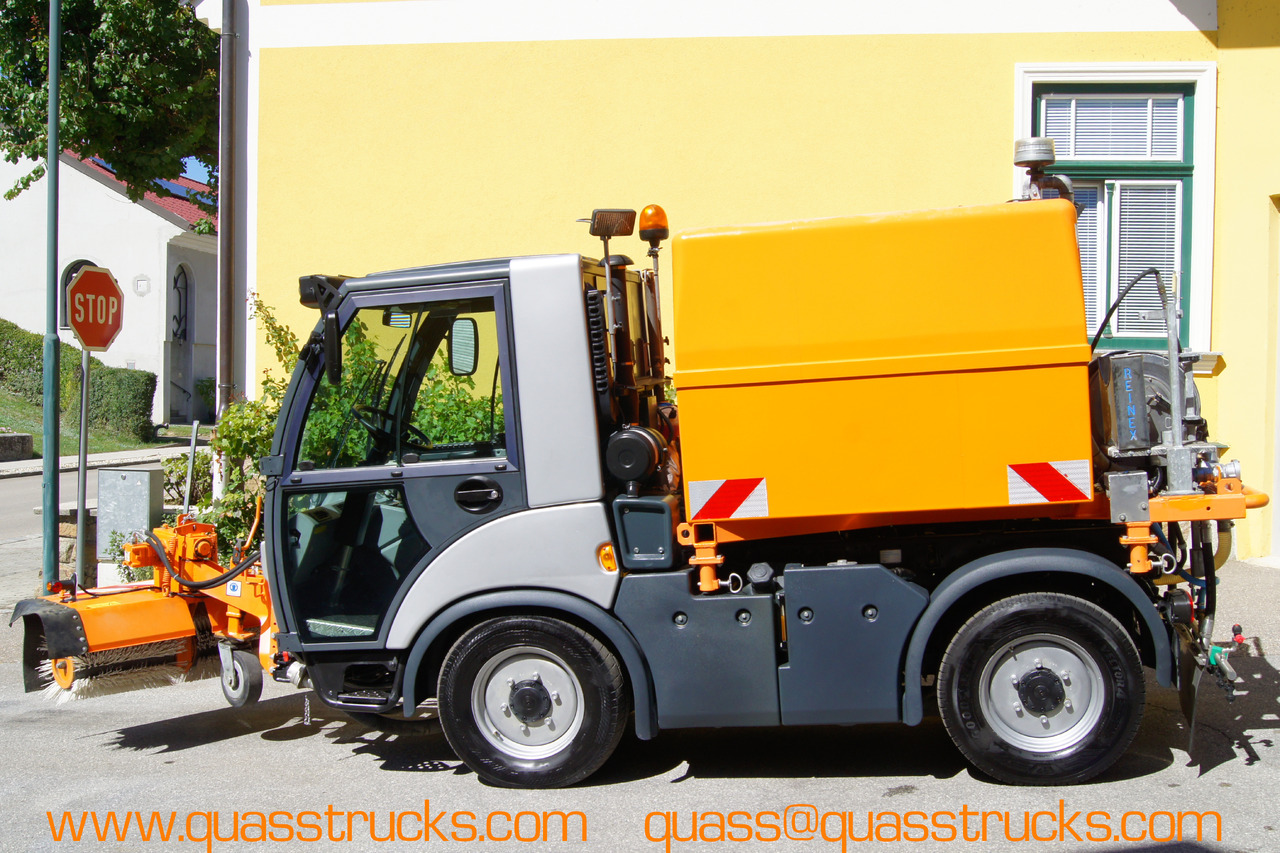 MULTICAR TREMO X56 Carrier CS/4x4/Euro 5/Besen/Wasserfass - Снегорин: снимка 2 MULTICAR TREMO X56 Carrier CS/4x4/Euro 5/Besen/Wasserfass - Снегорин: снимка 2