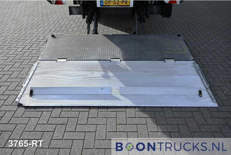 Рефрижератор полуремарке Krone SD COOL LINER CARRIER VECTOR 1550 | 2x LIFT AXLE * TAIL LIFT * NL TRAILER * APK 03-2026: снимка 15