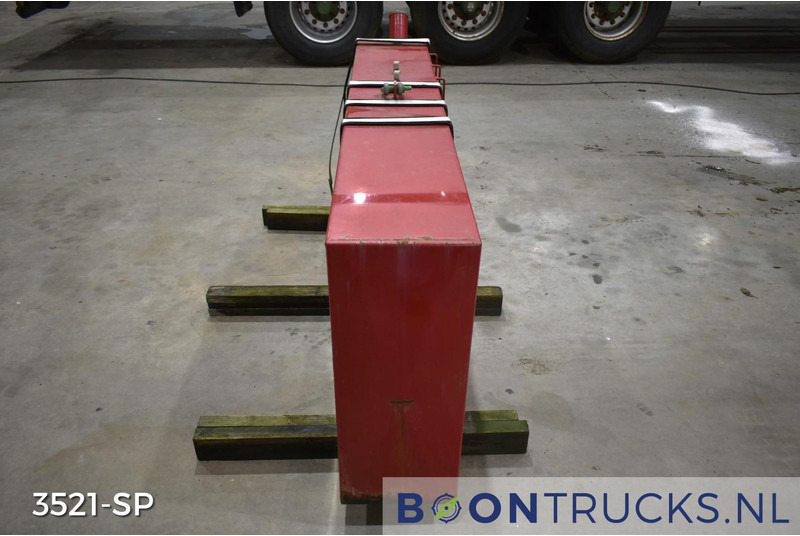 Onbekend BRANDSTOFTANK | L 30 x W 183 x H 77 cm * ca 400 L - Резервоар за гориво: снимка 4 Onbekend BRANDSTOFTANK | L 30 x W 183 x H 77 cm * ca 400 L - Резервоар за гориво: снимка 4
