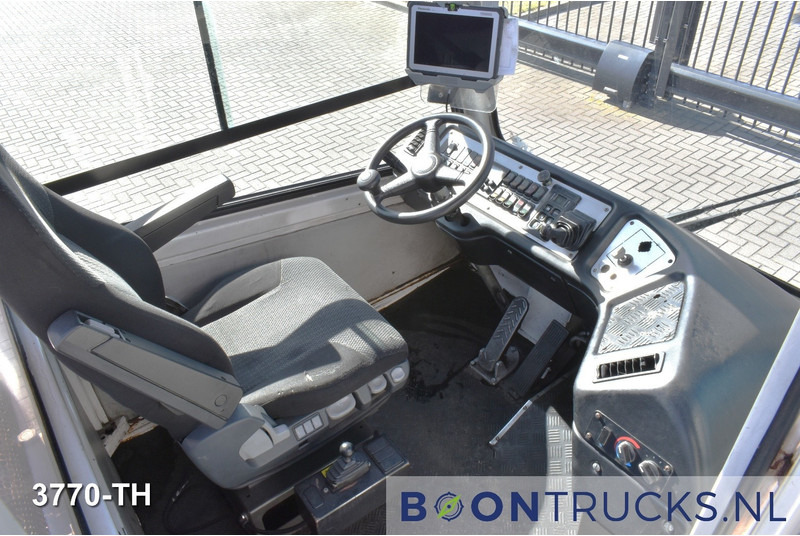 Terberg YT222 4x2 | TERMINAL TRUCK * NL KENTEKEN - Терминален влекач: снимка 2 Terberg YT222 4x2 | TERMINAL TRUCK * NL KENTEKEN - Терминален влекач: снимка 2