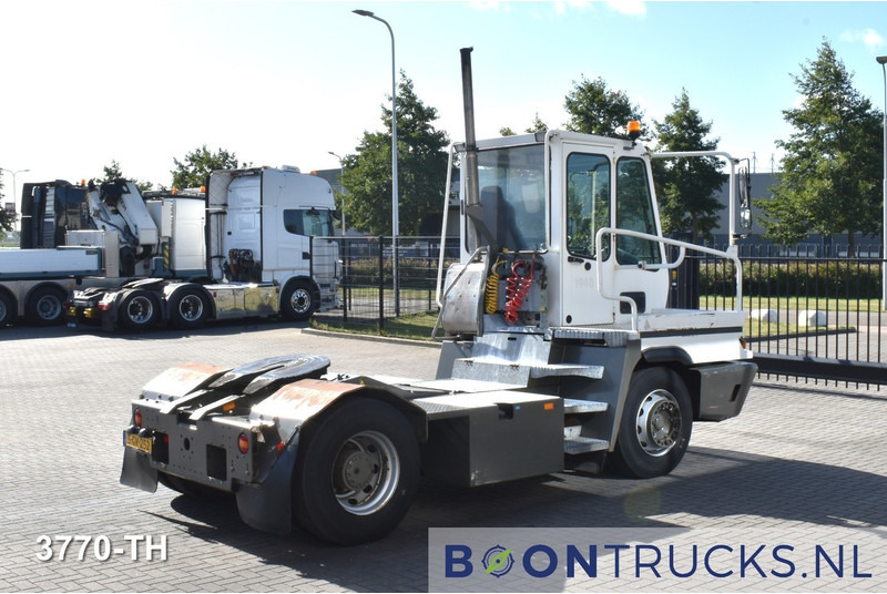 Terberg YT222 4x2 | TERMINAL TRUCK * NL KENTEKEN - Влекач: снимка 5 Terberg YT222 4x2 | TERMINAL TRUCK * NL KENTEKEN - Влекач: снимка 5