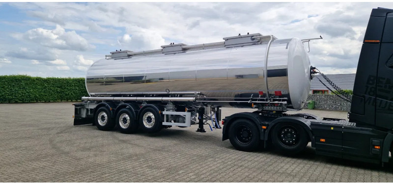 Magyar 32000 liter levensmiddelen tankoplegger NEW/NIEUW/NEU - Полуремарке цистерна: снимка 4 Magyar 32000 liter levensmiddelen tankoplegger NEW/NIEUW/NEU - Полуремарке цистерна: снимка 4