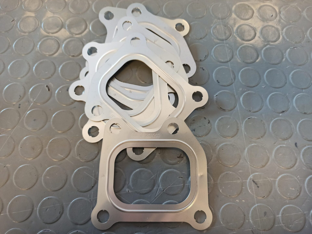 SCANIA GASKET 2137200 - Подложка за двигател за Камион: снимка 1 SCANIA GASKET 2137200 - Подложка за двигател за Камион: снимка 1