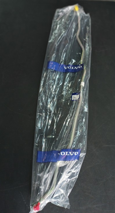 VOLVO SERVO PIPE - 22213681 - Скоростна кутия и части за Камион: снимка 1 VOLVO SERVO PIPE - 22213681 - Скоростна кутия и части за Камион: снимка 1