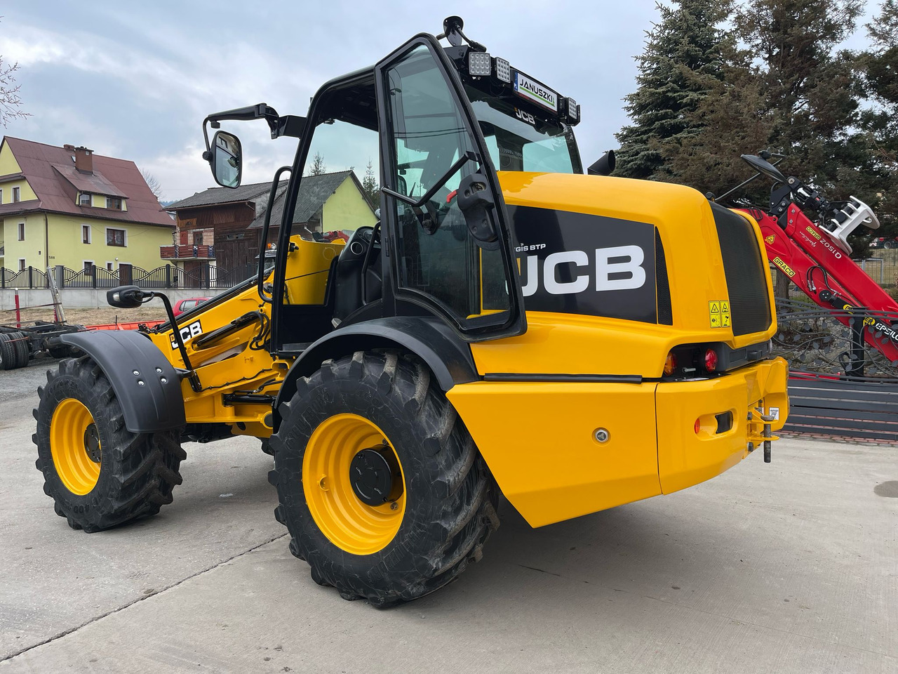 JCB TM320s - Телескопичен колесен товарач: снимка 3 JCB TM320s - Телескопичен колесен товарач: снимка 3