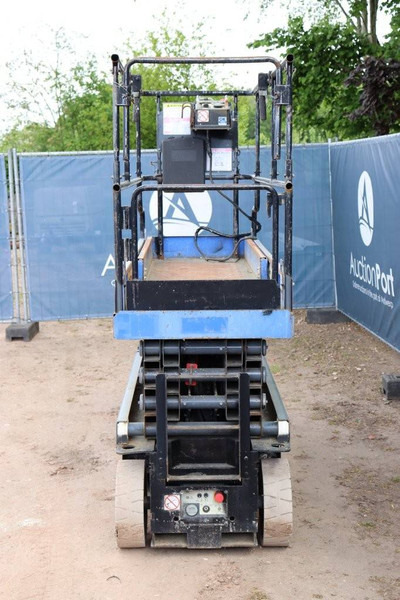 Aichi SV08CNL - Ножична работна платформа: снимка 5 Aichi SV08CNL - Ножична работна платформа: снимка 5