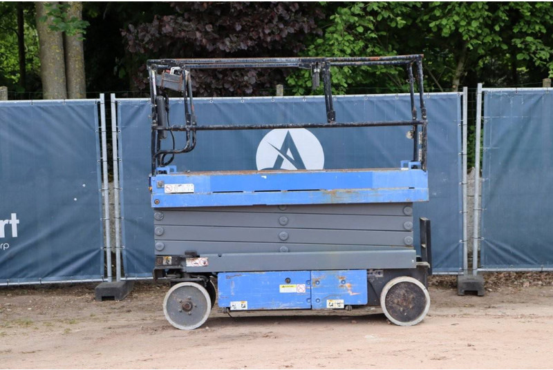 Aichi SV08CNL - Ножична работна платформа: снимка 2 Aichi SV08CNL - Ножична работна платформа: снимка 2