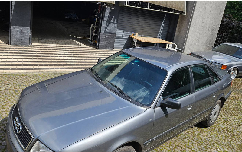 Audi 100 2.4D - Лек автомобил: снимка 3 Audi 100 2.4D - Лек автомобил: снимка 3