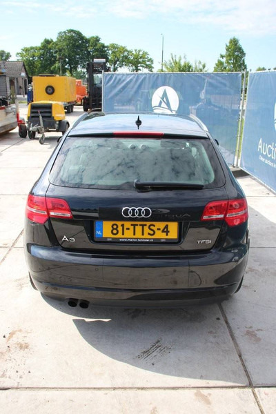 Audi A3 - Лек автомобил: снимка 4 Audi A3 - Лек автомобил: снимка 4