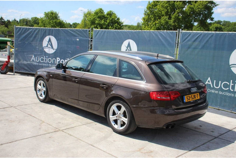 Audi A4 Pro Line S - Лек автомобил: снимка 3 Audi A4 Pro Line S - Лек автомобил: снимка 3