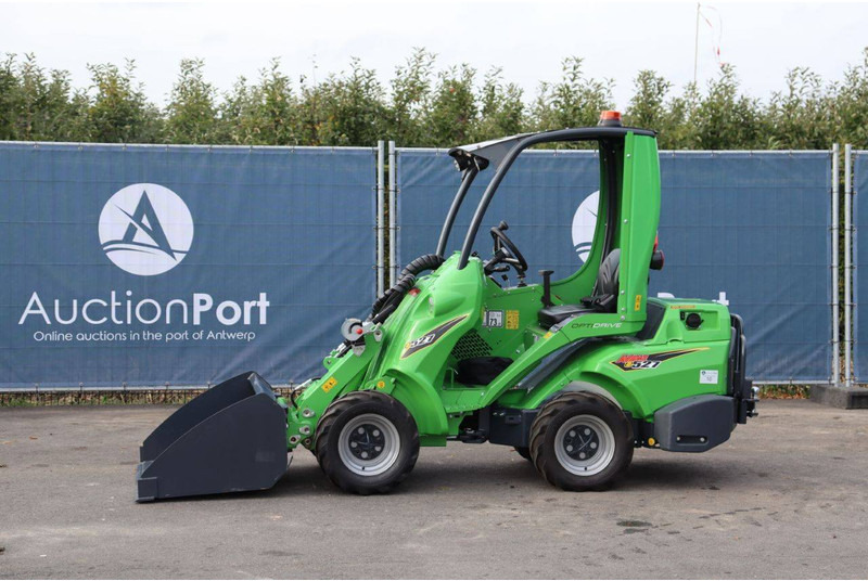 Avant E 527 TDL - Колесен товарач: снимка 1 Avant E 527 TDL - Колесен товарач: снимка 1