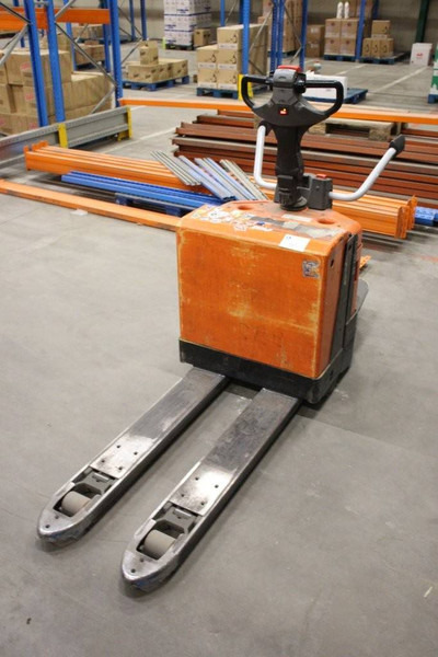 BT LPE200/8 - Палетна количка: снимка 5 BT LPE200/8 - Палетна количка: снимка 5