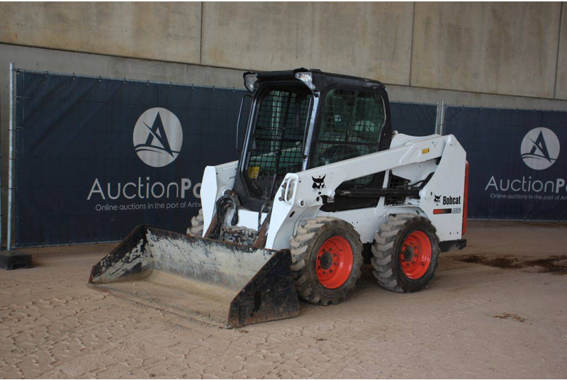 Колесен товарач Bobcat S550: снимка 8