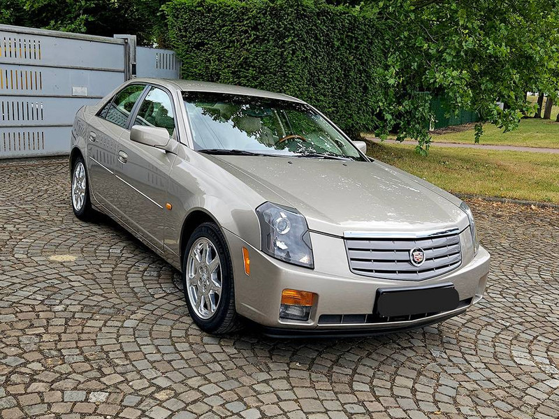 Cadillac CTS (gen I) 3.2 V6 - Седан: снимка 2 Cadillac CTS (gen I) 3.2 V6 - Седан: снимка 2