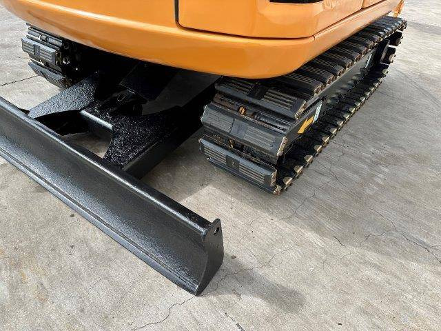 Верижен багер Caterpillar 305.5E2: снимка 18