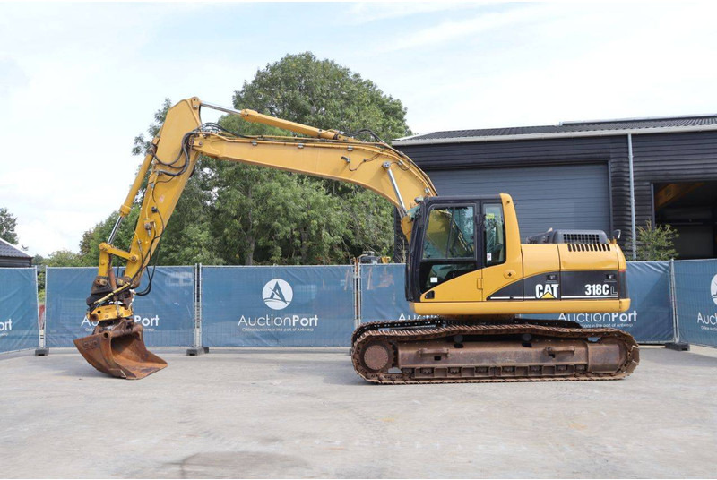 Caterpillar 318C - Верижен багер: снимка 2 Caterpillar 318C - Верижен багер: снимка 2
