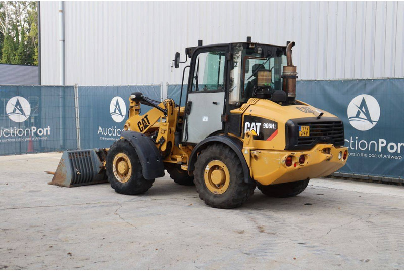 Caterpillar 906H2 - Колесен товарач: снимка 4 Caterpillar 906H2 - Колесен товарач: снимка 4