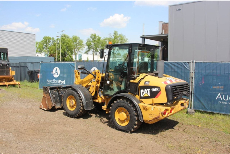 Caterpillar 906H2 - Колесен товарач: снимка 3 Caterpillar 906H2 - Колесен товарач: снимка 3