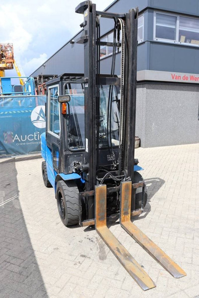 Дизелов мотокар Caterpillar DP35K: снимка 7