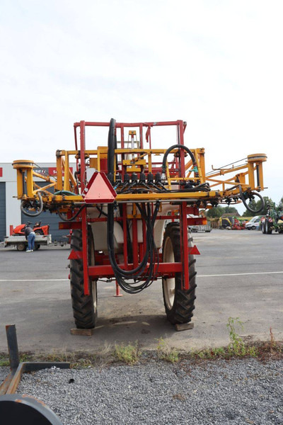 Cebeco 3024 H - Навесна пръскачка: снимка 4 Cebeco 3024 H - Навесна пръскачка: снимка 4