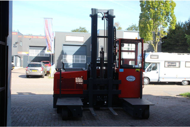 Combilift C3000GTS - Страничен товарач: снимка 1 Combilift C3000GTS - Страничен товарач: снимка 1