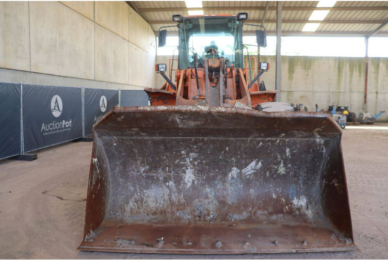 Колесен товарач Doosan DL300: снимка 7