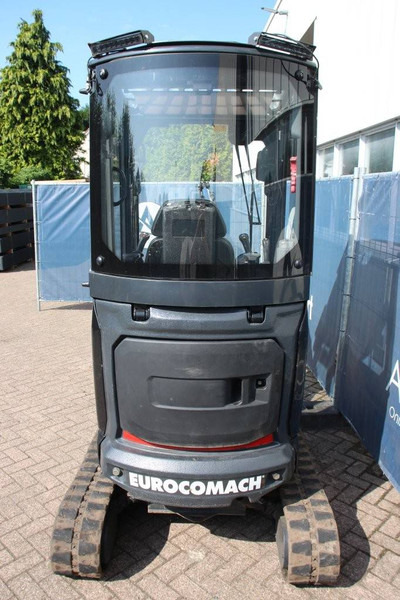 Eurocomach 19ZT - Мини багер: снимка 4 Eurocomach 19ZT - Мини багер: снимка 4