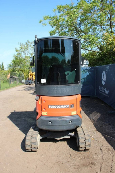 Eurocomach ES 18 ZT - Мини багер: снимка 4 Eurocomach ES 18 ZT - Мини багер: снимка 4