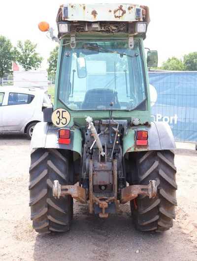 Fendt Farmer 207 V - Трактор: снимка 4 Fendt Farmer 207 V - Трактор: снимка 4