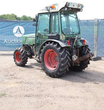 Fendt Farmer 207 V - Трактор: снимка 3 Fendt Farmer 207 V - Трактор: снимка 3
