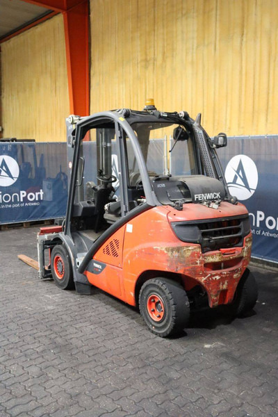 Fenwick H35T-02 - Газокар: снимка 4 Fenwick H35T-02 - Газокар: снимка 4
