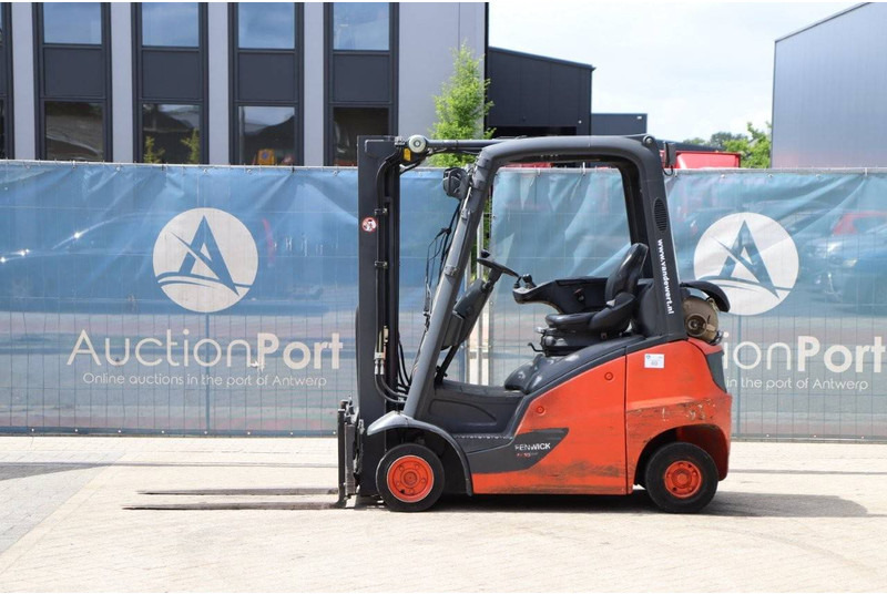 Fenwick-Linde H16T-01 - Газокар: снимка 2 Fenwick-Linde H16T-01 - Газокар: снимка 2