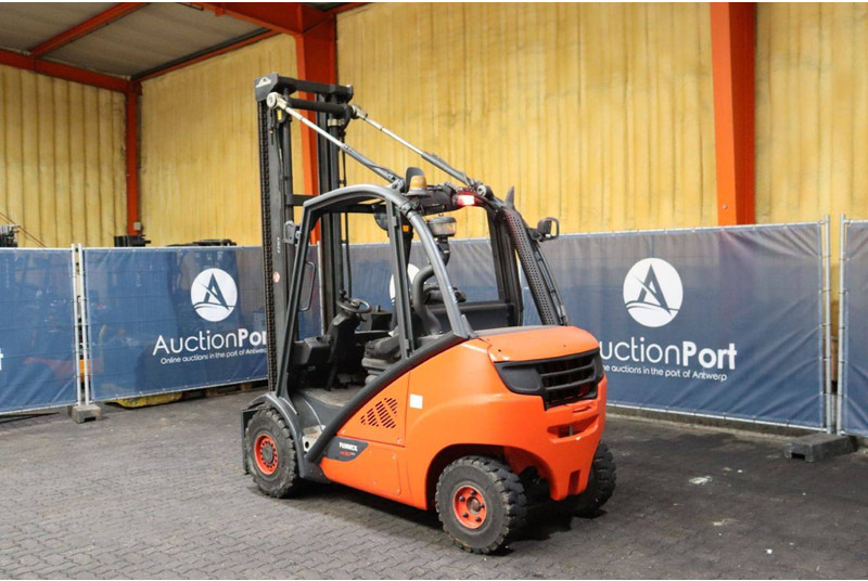 Fenwick-Linde H30 EVO - Дизелов мотокар: снимка 4 Fenwick-Linde H30 EVO - Дизелов мотокар: снимка 4