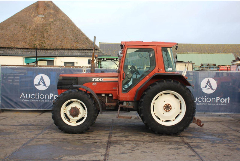 Fiatagri F100 DT - Трактор: снимка 2 Fiatagri F100 DT - Трактор: снимка 2