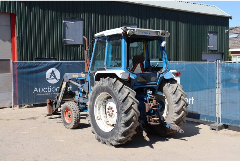 Ford 5610 - Трактор: снимка 3 Ford 5610 - Трактор: снимка 3