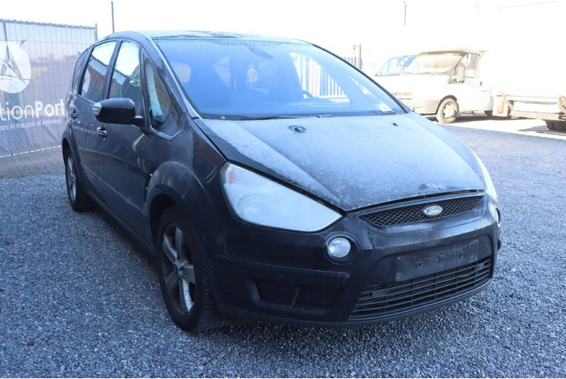 Лек автомобил Ford S Max TDCi: снимка 6