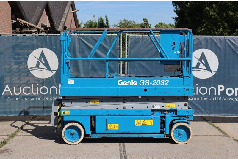 Genie GS-2032 - Ножична работна платформа: снимка 2 Genie GS-2032 - Ножична работна платформа: снимка 2
