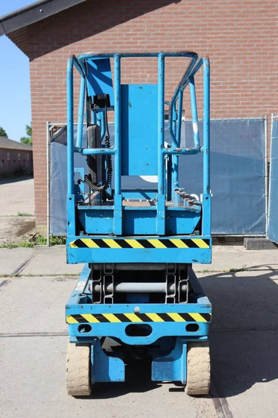 Genie GS-2032 - Ножична работна платформа: снимка 4 Genie GS-2032 - Ножична работна платформа: снимка 4