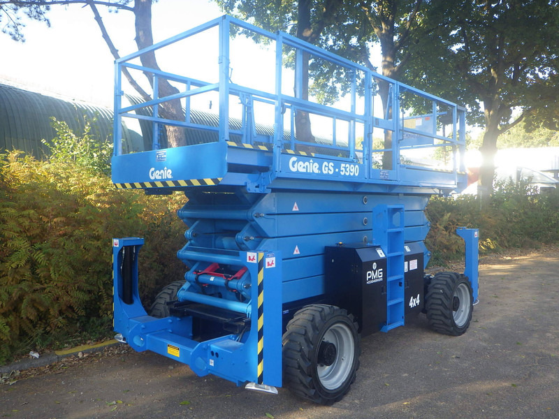 Genie GS-5390 - Ножична работна платформа: снимка 3 Genie GS-5390 - Ножична работна платформа: снимка 3