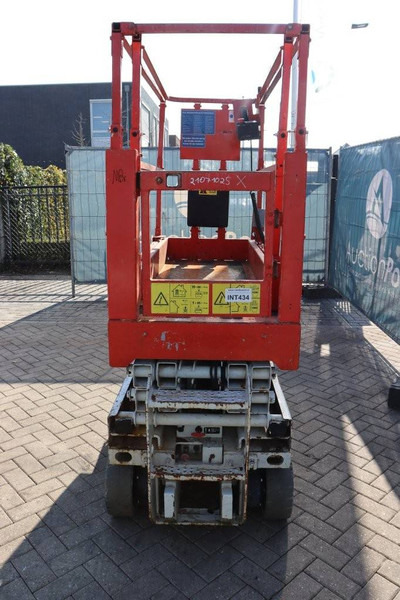 Genie GS1530 - Ножична работна платформа: снимка 4 Genie GS1530 - Ножична работна платформа: снимка 4