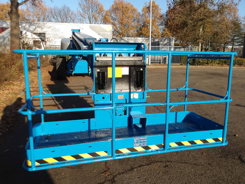 Genie S-125 - Телескопична платформа: снимка 4 Genie S-125 - Телескопична платформа: снимка 4