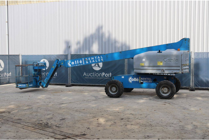 Genie S45 - Артикулираща платформа: снимка 3 Genie S45 - Артикулираща платформа: снимка 3