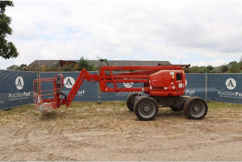 Genie Z-45/25 - Артикулираща платформа: снимка 1 Genie Z-45/25 - Артикулираща платформа: снимка 1