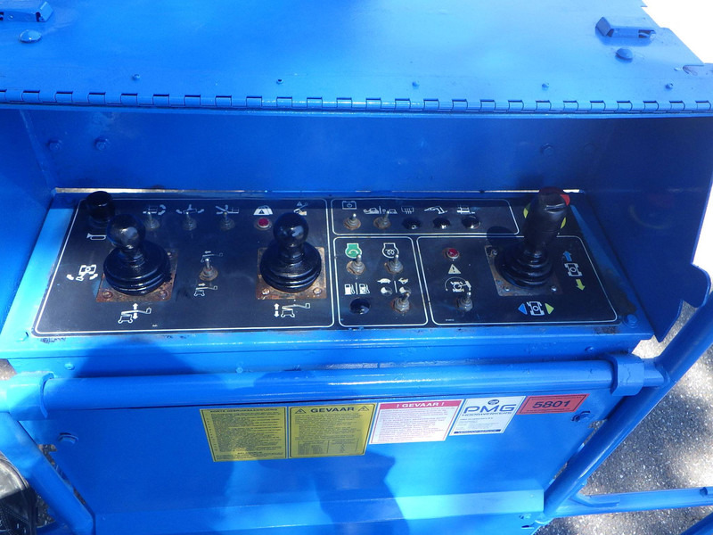 Genie Z-45/25J RT - Телескопична платформа: снимка 5 Genie Z-45/25J RT - Телескопична платформа: снимка 5