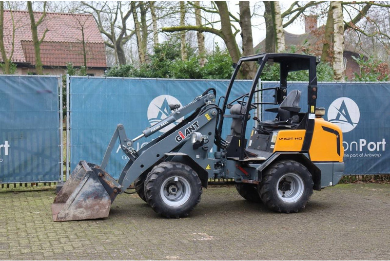 Giant V452T HD - Колесен товарач: снимка 1 Giant V452T HD - Колесен товарач: снимка 1