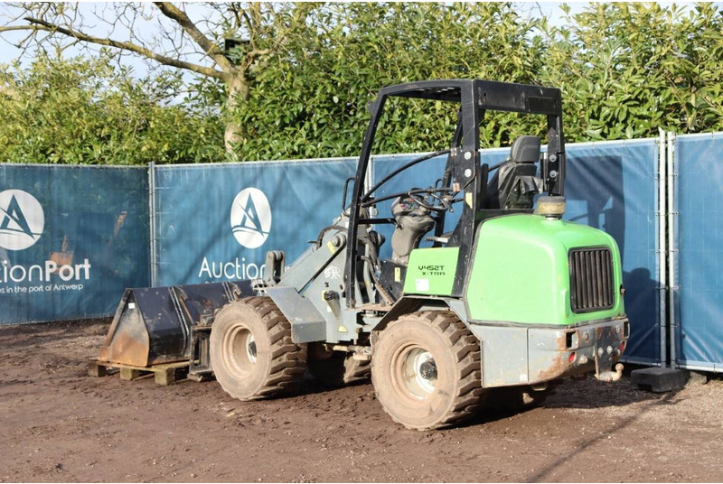 Giant V452T X-TRA - Колесен товарач: снимка 3 Giant V452T X-TRA - Колесен товарач: снимка 3