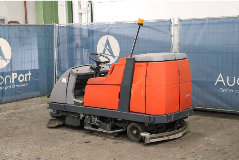 Hako Hakomatic B310 R CL - Мотометачна машина: снимка 3 Hako Hakomatic B310 R CL - Мотометачна машина: снимка 3